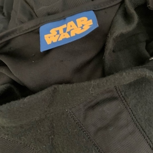 Toddler Darth Vader costume with upgraded cape - Picture 4 of 6